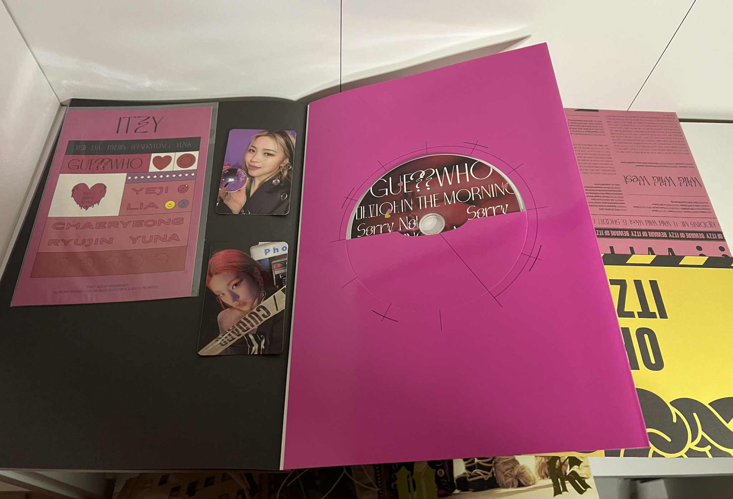 Itzy - Chesire Guess who