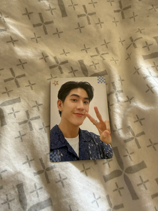 Sea Tawinan photocard