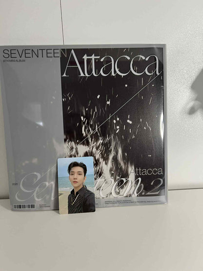 Seventeen Attaca noir